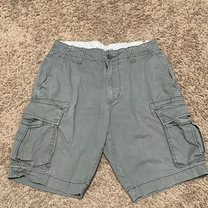 Men’s cargo shorts
